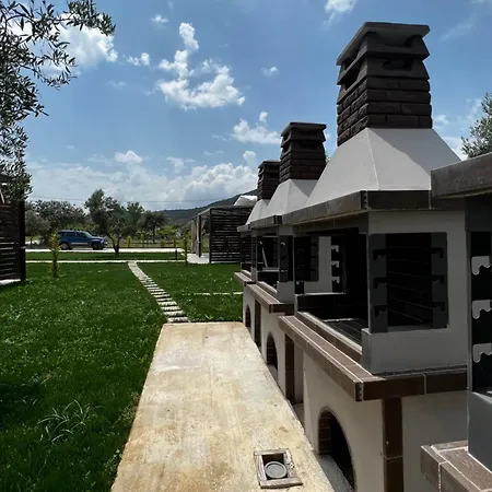 Naiades Lilea Villa Ladhario